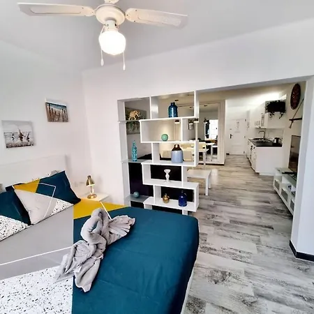 Διαμέρισμα Smeraldo 11 Playa Roca *